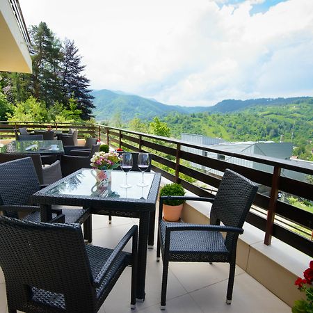 Pensiunea Toscana Braşov Exteriör bild