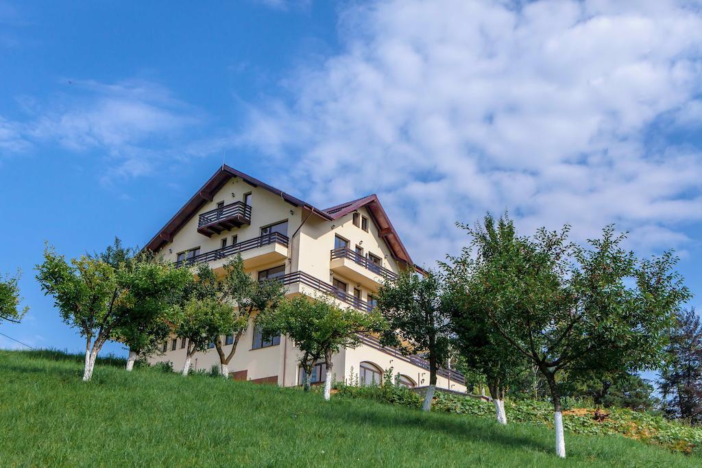 Pensiunea Toscana Braşov Exteriör bild