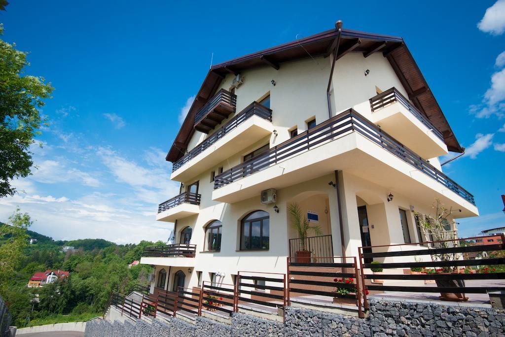 Pensiunea Toscana Braşov Exteriör bild