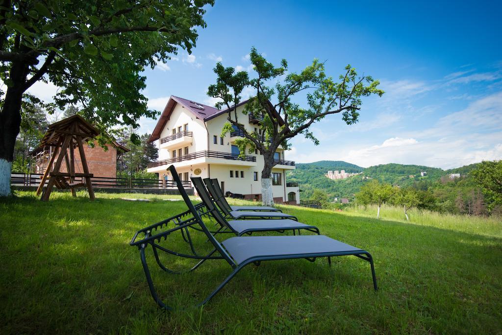 Pensiunea Toscana Braşov Exteriör bild