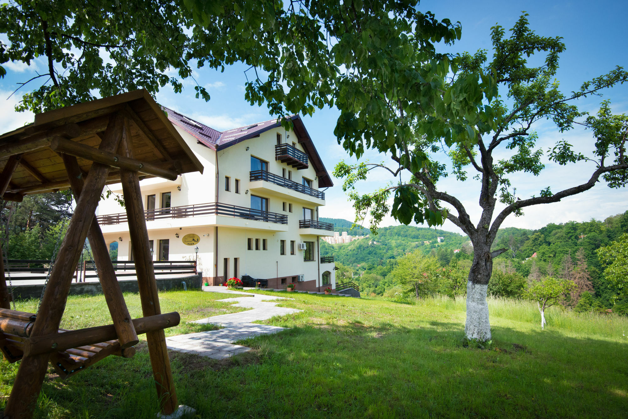 Pensiunea Toscana Braşov Exteriör bild